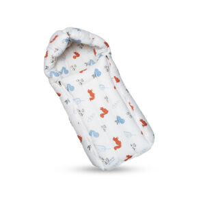 Carerio Mul Mul Carry Nest ( 0-1 yrs) Woodland Wonders Print 100% Cotton